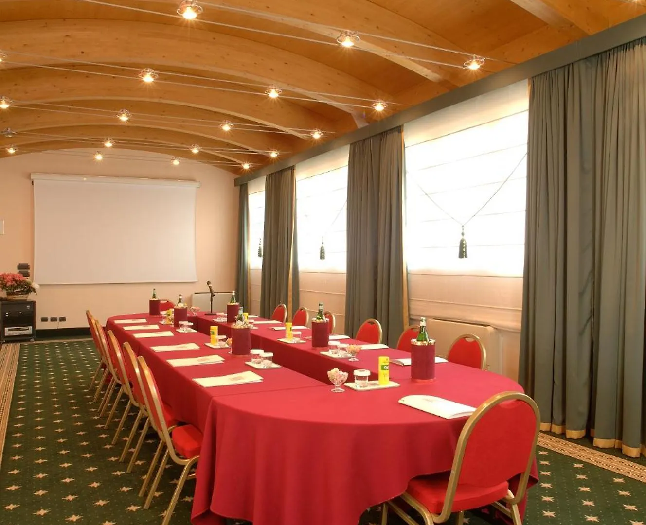 מלון מילאנו C-Hotels Concorde