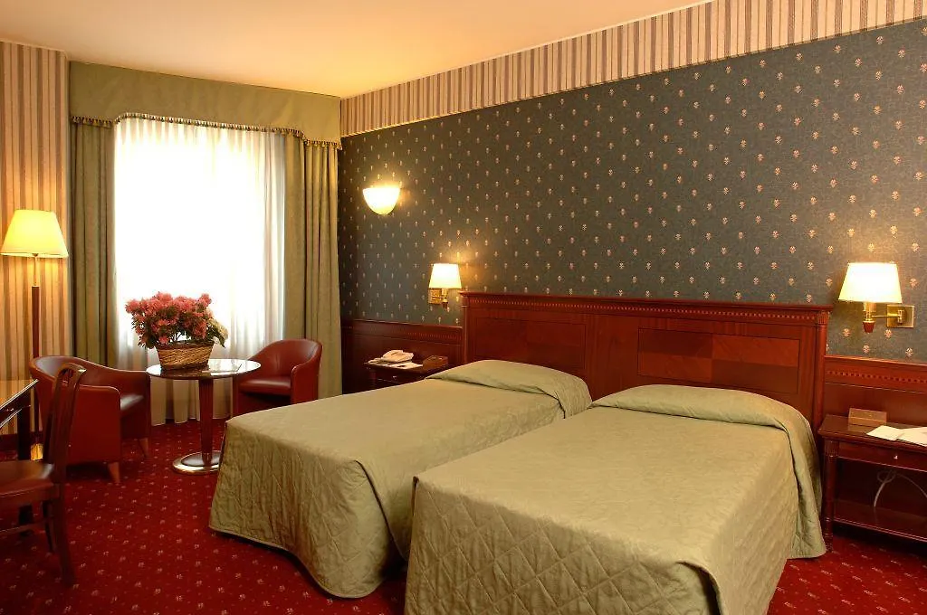 מילאנו C-Hotels Concorde 4*,  איטליה